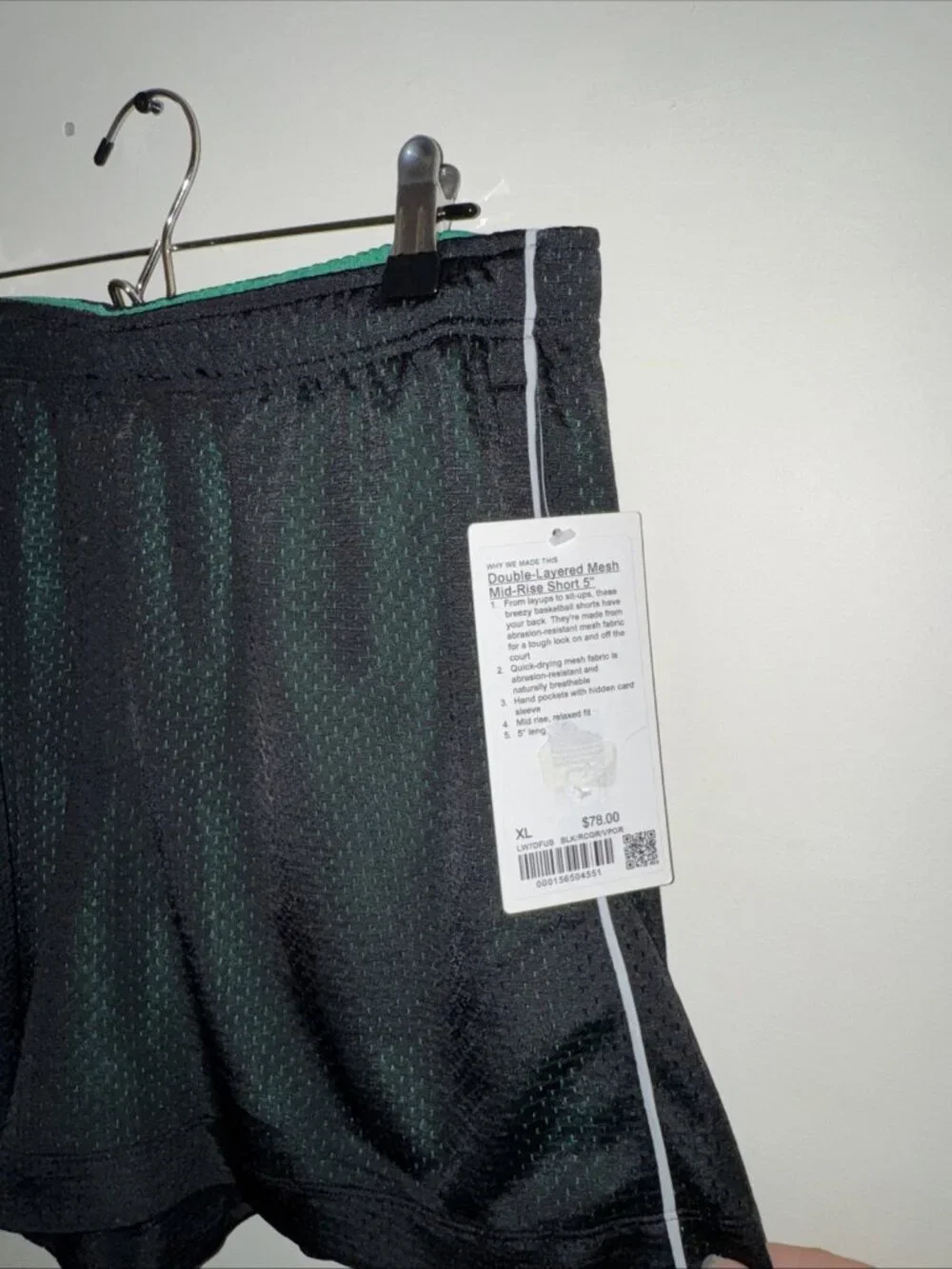 Lululemon Double-Layered Mesh Mid-Rise Short 5